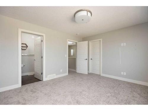 147 Prospect Drive, Fort Mcmurray, AB - Indoor Photo Showing Other Room