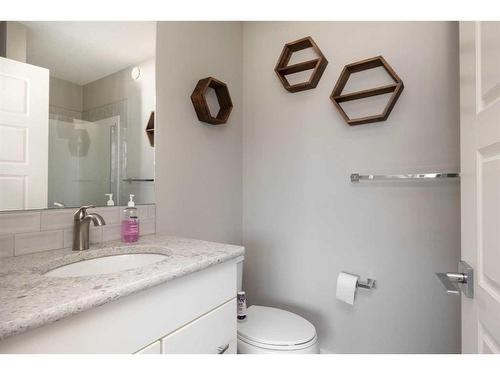 147 Prospect Drive, Fort Mcmurray, AB - Indoor Photo Showing Bathroom