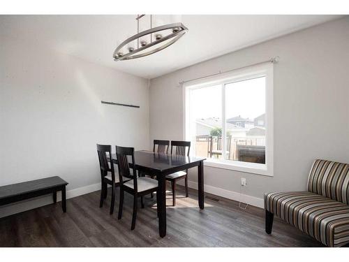 147 Prospect Drive, Fort Mcmurray, AB - Indoor Photo Showing Dining Room