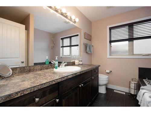 101 Trillium Road, Fort Mcmurray, AB - Indoor Photo Showing Bathroom