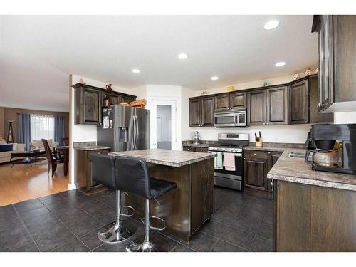 101 Trillium Road, Fort Mcmurray, AB - Indoor Photo Showing Kitchen With Double Sink With Upgraded Kitchen