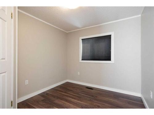 132 Gregoire Crescent, Fort Mcmurray, AB - Indoor Photo Showing Other Room