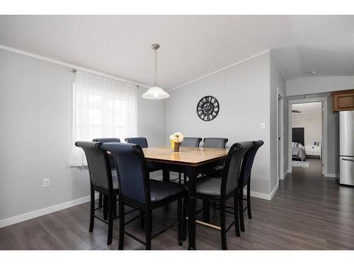 280 Gregoire Crescent, Fort Mcmurray, AB - Indoor Photo Showing Dining Room