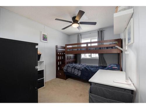 280 Gregoire Crescent, Fort Mcmurray, AB - Indoor Photo Showing Bedroom