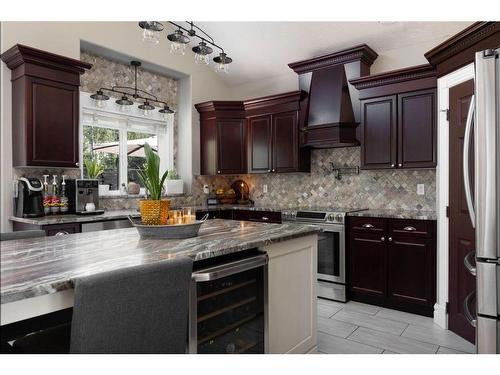 151 Berard Crescent, Fort Mcmurray, AB - Indoor Photo Showing Kitchen With Upgraded Kitchen