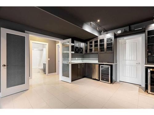 345 Sandpiper Road, Fort Mcmurray, AB - Indoor Photo Showing Kitchen