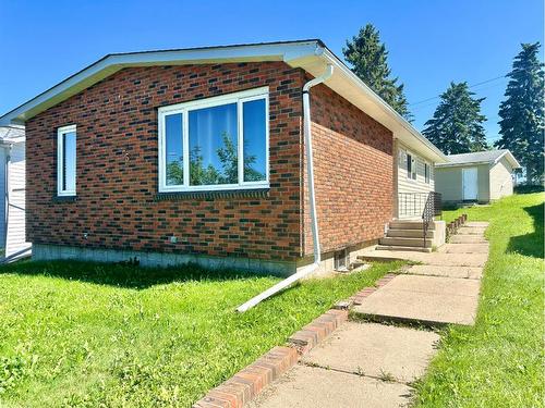 55 Lakeview Crescent, Lac La Biche, AB 