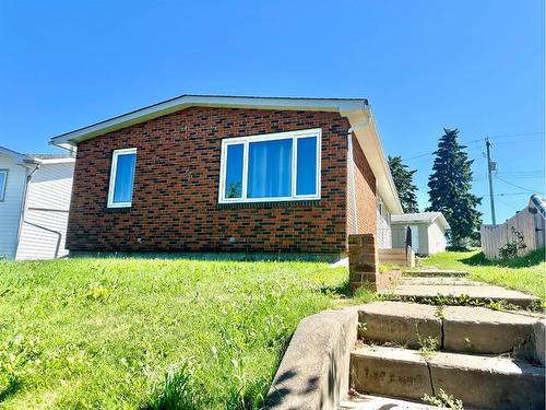 55 Lakeview Crescent, Lac La Biche, AB 