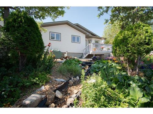 490 Pacific Crescent, Fort Mcmurray, AB - Outdoor With Deck Patio Veranda