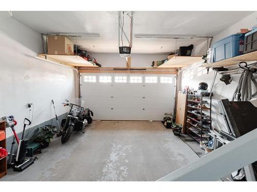 490 Pacific Crescent, Fort Mcmurray, AB - Indoor Photo Showing Garage