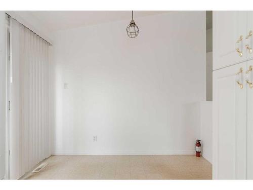 152 Webb Drive, Fort Mcmurray, AB - Indoor Photo Showing Other Room