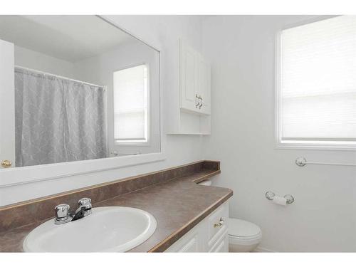 152 Webb Drive, Fort Mcmurray, AB - Indoor Photo Showing Bathroom