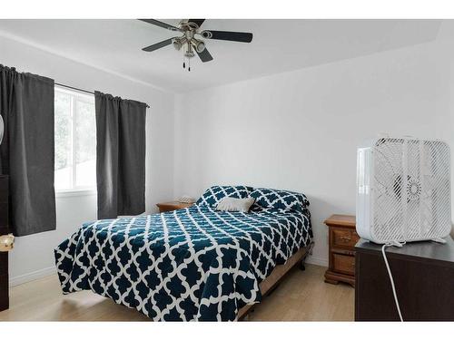 152 Webb Drive, Fort Mcmurray, AB - Indoor Photo Showing Bedroom