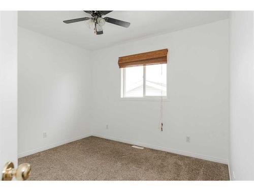 152 Webb Drive, Fort Mcmurray, AB - Indoor Photo Showing Other Room