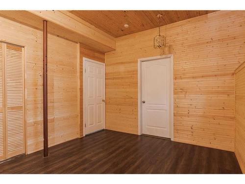 152 Webb Drive, Fort Mcmurray, AB - Indoor Photo Showing Other Room