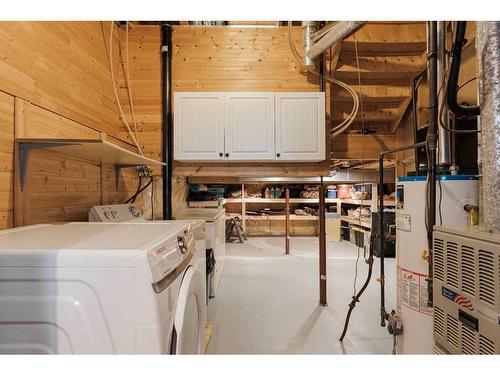 152 Webb Drive, Fort Mcmurray, AB - Indoor Photo Showing Laundry Room