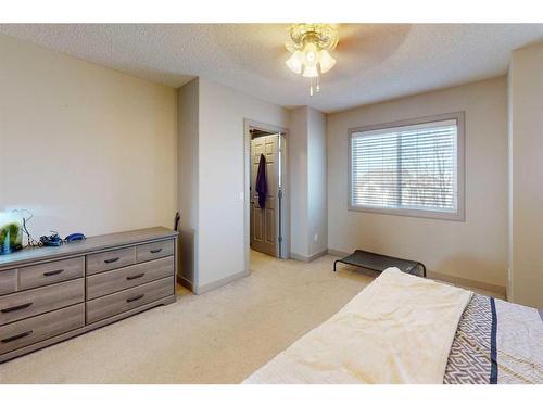 257 Rainbow Creek Drive, Fort Mcmurray, AB - Indoor Photo Showing Bedroom