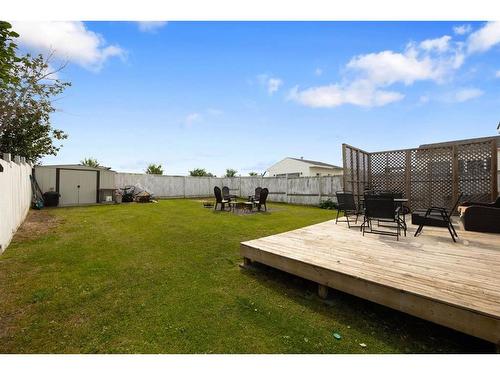 176 Cokerill Crescent, Fort Mcmurray, AB - Outdoor With Backyard