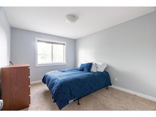 32-193 O'Coffey Crescent, Fort Mcmurray, AB - Indoor Photo Showing Bedroom