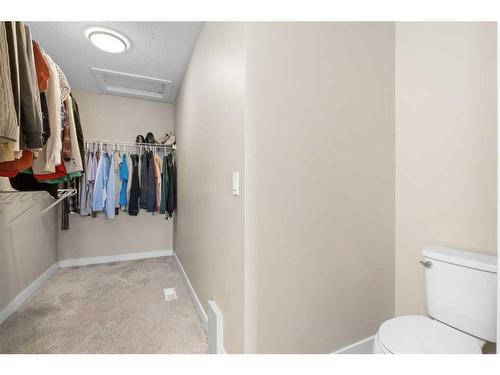 121 Collicott Drive, Fort Mcmurray, AB - Indoor