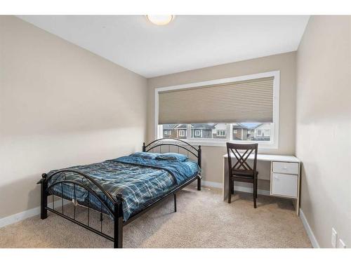 121 Collicott Drive, Fort Mcmurray, AB - Indoor Photo Showing Bedroom