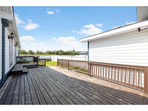 389 Mckinlay Crescent, Fort Mcmurray, AB - Outdoor With Deck Patio Veranda With Exterior