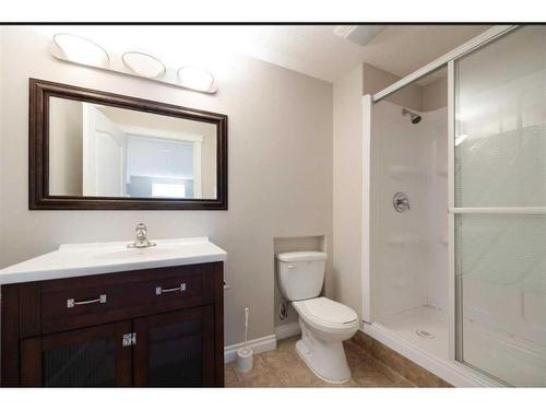 157 Pickles Crescent, Fort Mcmurray, AB - Indoor Photo Showing Bathroom