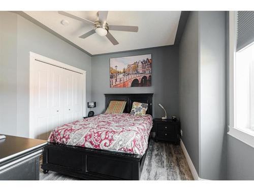 266 Athabasca Avenue, Fort Mcmurray, AB - Indoor Photo Showing Bedroom