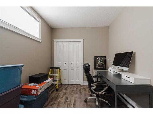 266 Athabasca Avenue, Fort Mcmurray, AB - Indoor Photo Showing Office