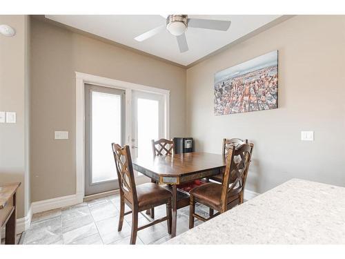 266 Athabasca Avenue, Fort Mcmurray, AB - Indoor Photo Showing Dining Room