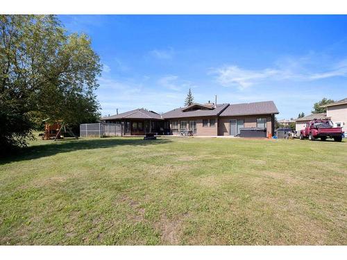 153 Burns Place, Fort Mcmurray, AB - Outdoor