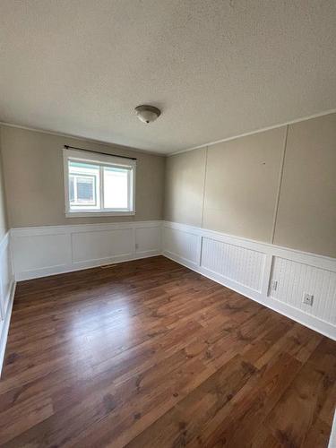 244 Mckinlay Crescent, Fort Mcmurray, AB - Indoor Photo Showing Other Room