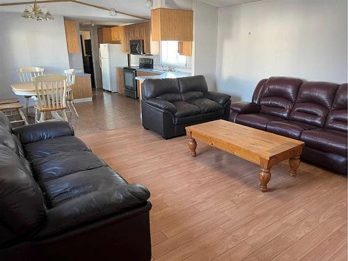 189 Couture Lane, Fort Mcmurray, AB - Indoor Photo Showing Living Room