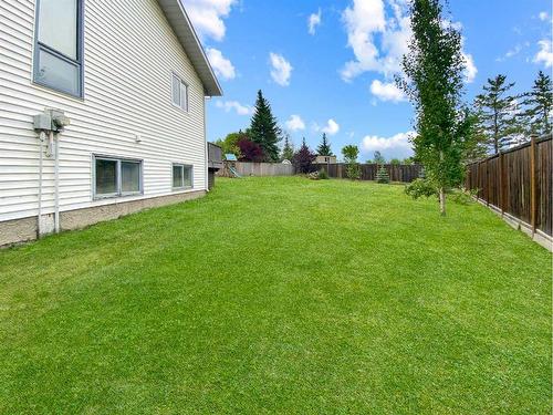 237 Beaton Place, Fort Mcmurray, AB - Outdoor