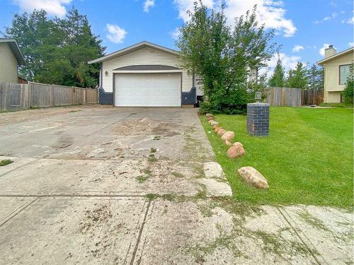 237 Beaton Place, Fort Mcmurray, AB - Outdoor