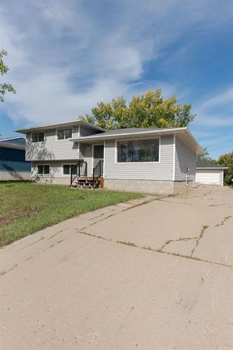 453 Signal Road, Fort Mcmurray, AB - Outdoor