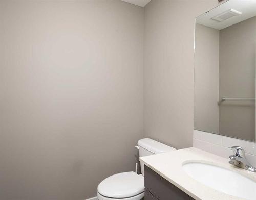 55-401 Athabasca Avenue, Fort Mcmurray, AB - Indoor Photo Showing Bathroom