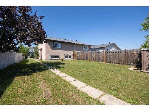 273 Ross Haven Drive, Fort Mcmurray, AB - Outdoor With Backyard