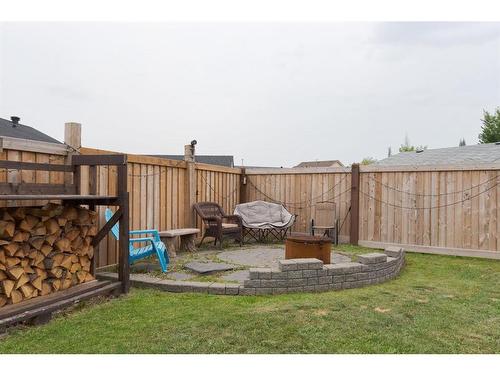 121 Coles Bay, Fort Mcmurray, AB - Outdoor