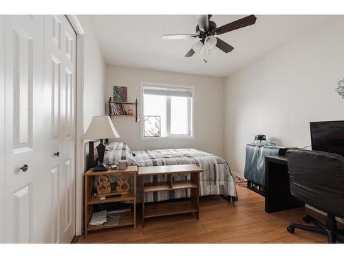 148 Eglert Drive, Fort Mcmurray, AB - Indoor Photo Showing Bedroom