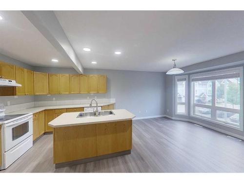 54-97 Wilson Drive, Fort Mcmurray, AB - Indoor Photo Showing Kitchen With Double Sink