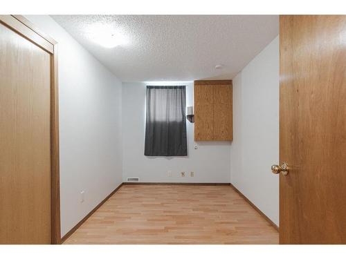 157 Brosseau Crescent, Fort Mcmurray, AB - Indoor Photo Showing Other Room