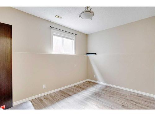 193 Archibald Close, Fort Mcmurray, AB - Indoor Photo Showing Other Room