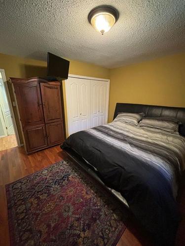 118-67062 Mission Rd, Lac La Biche, AB - Indoor Photo Showing Bedroom