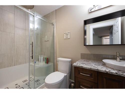 110 Aspenhill Drive, Fort Mcmurray, AB - Indoor Photo Showing Bathroom