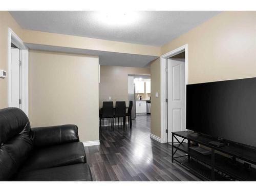 109 Fireweed Crescent, Fort Mcmurray, AB - Indoor Photo Showing Living Room