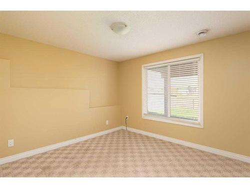 109 Fireweed Crescent, Fort Mcmurray, AB - Indoor Photo Showing Other Room