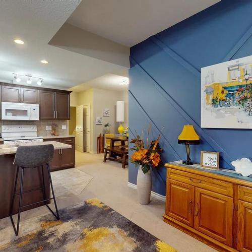 102-129 Fontaine Crescent, Fort Mcmurray, AB - Indoor Photo Showing Kitchen