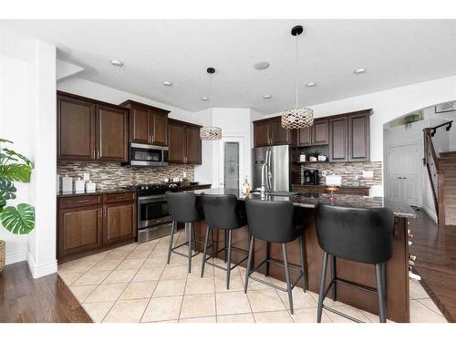 111 Widgeon Place, Fort Mcmurray, AB - Indoor Photo Showing Kitchen With Upgraded Kitchen