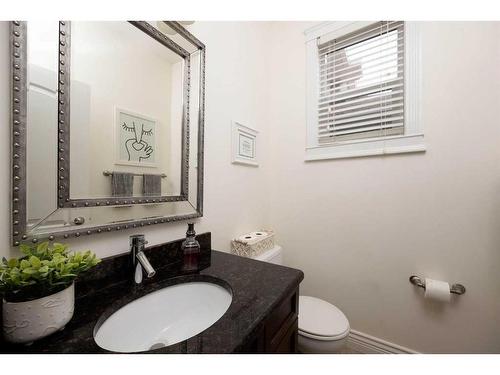 111 Widgeon Place, Fort Mcmurray, AB - Indoor Photo Showing Bathroom